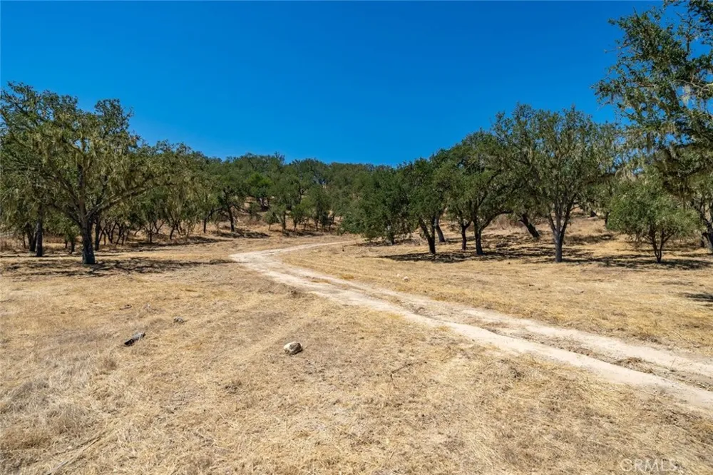 835 Spring Creek Way Templeton, CA 93465