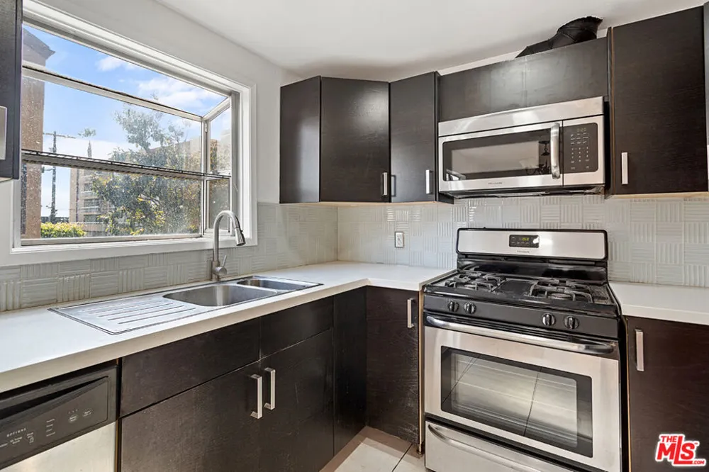 1628 Formosa Avenue #A Los Angeles, CA 90046