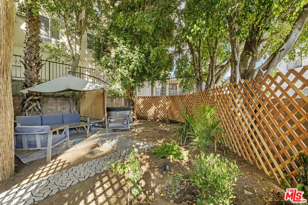 1628 Formosa Avenue #A Los Angeles, CA 90046