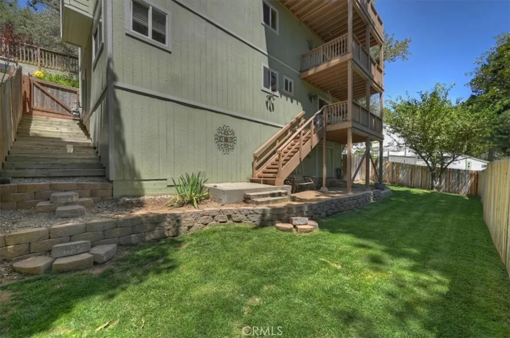 31095 Old City Creek Rd Running Springs, CA 92382
