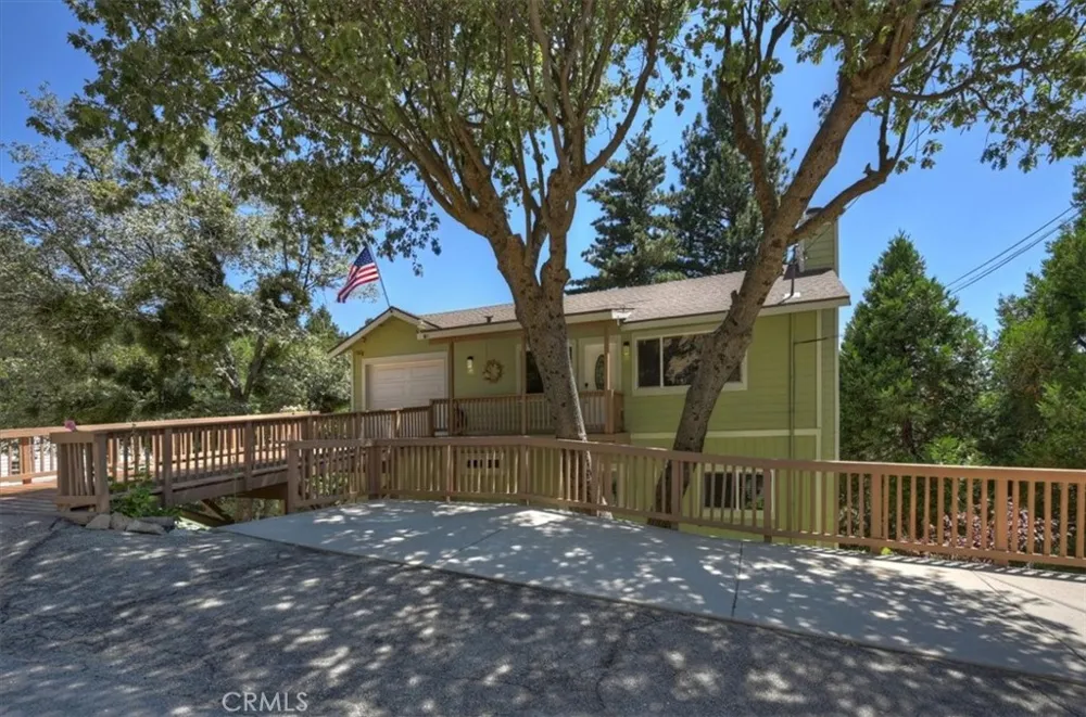 31095 Old City Creek Rd Running Springs, CA 92382