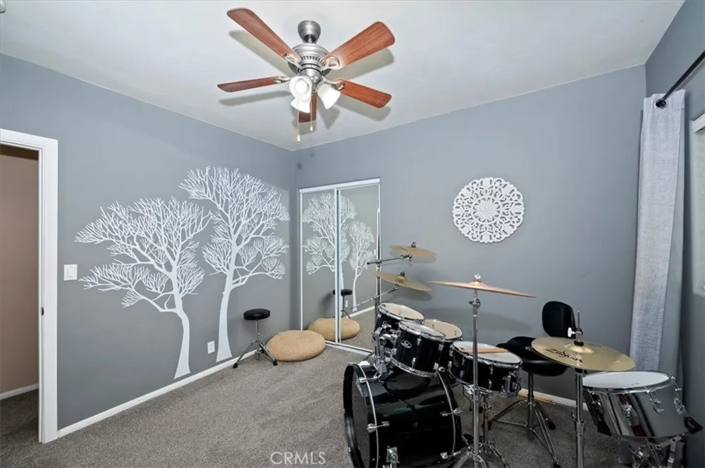 31095 Old City Creek Rd Running Springs, CA 92382
