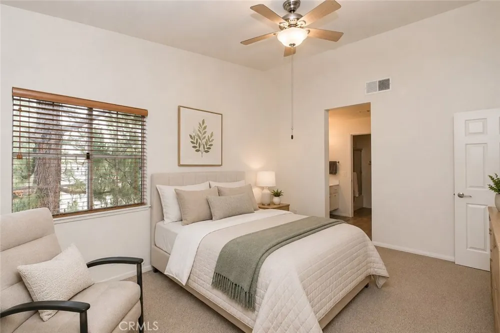 5805 Oak Bend Lane #407 Oak Park, CA 91377