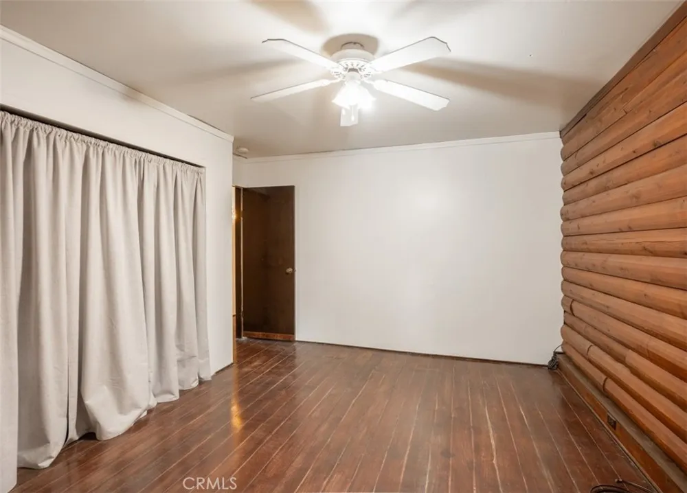 925 E LANE Big Bear City, CA 92314