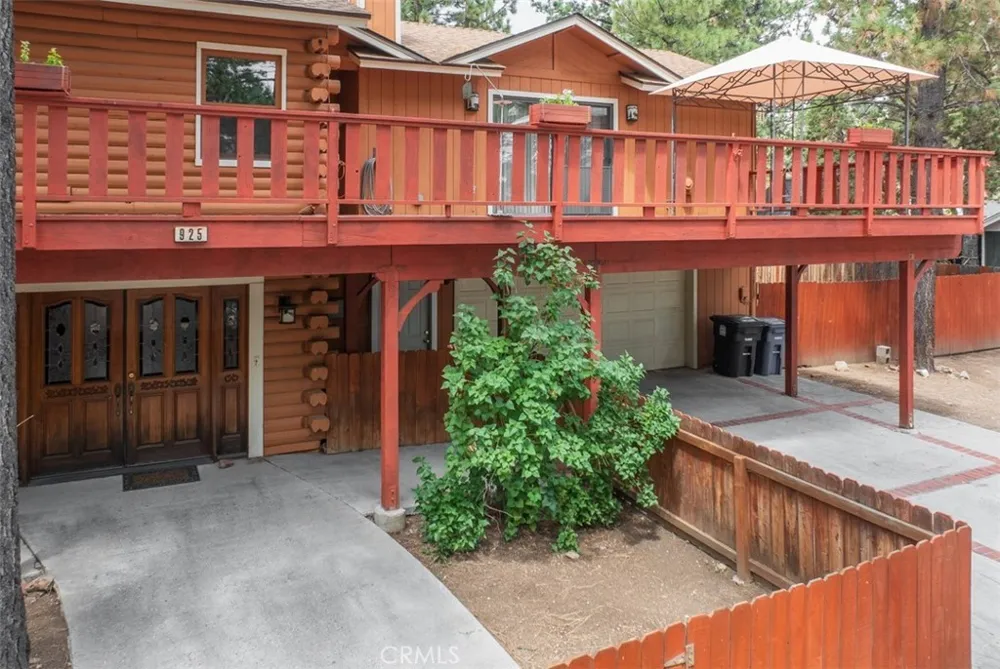 925 E LANE Big Bear City, CA 92314