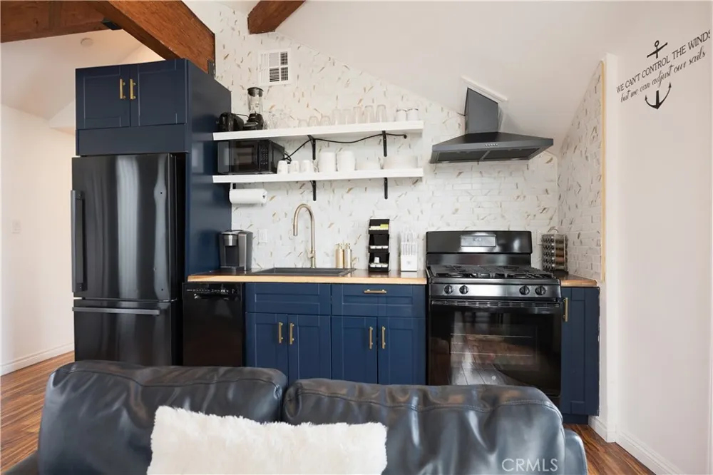 808 Penninsula Big Bear Lake, CA 92315