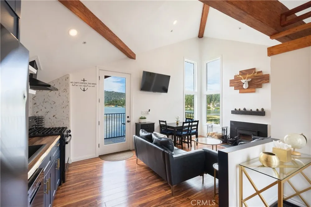 808 Penninsula Big Bear Lake, CA 92315