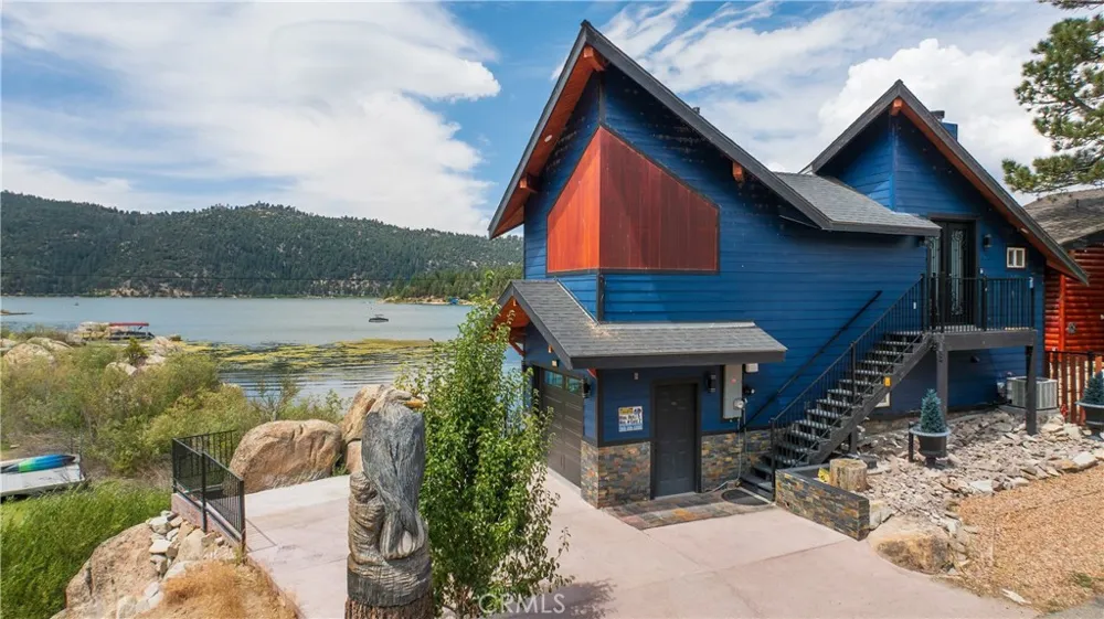 808 Penninsula Big Bear Lake, CA 92315