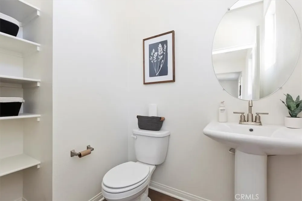 1992 Nathan Lane San Jacinto, CA 92582