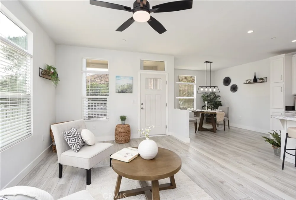 28186 Wells Fargo Lake Elsinore, CA 92532