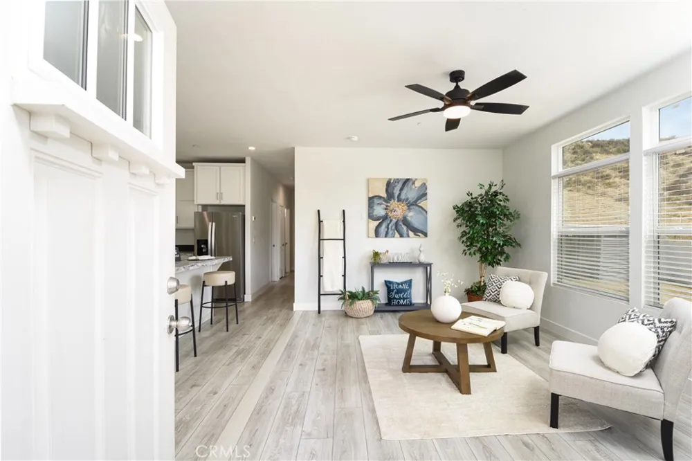 28186 Wells Fargo Lake Elsinore, CA 92532