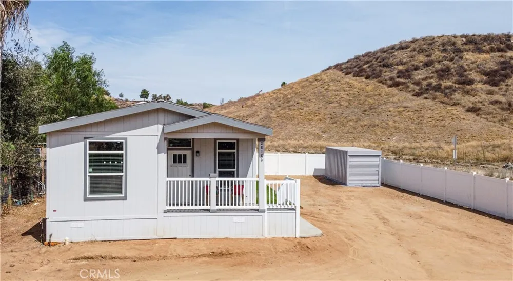 28186 Wells Fargo Lake Elsinore, CA 92532