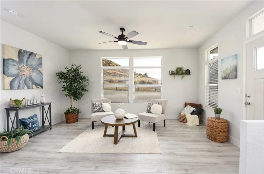 28186 Wells Fargo Lake Elsinore, CA 92532