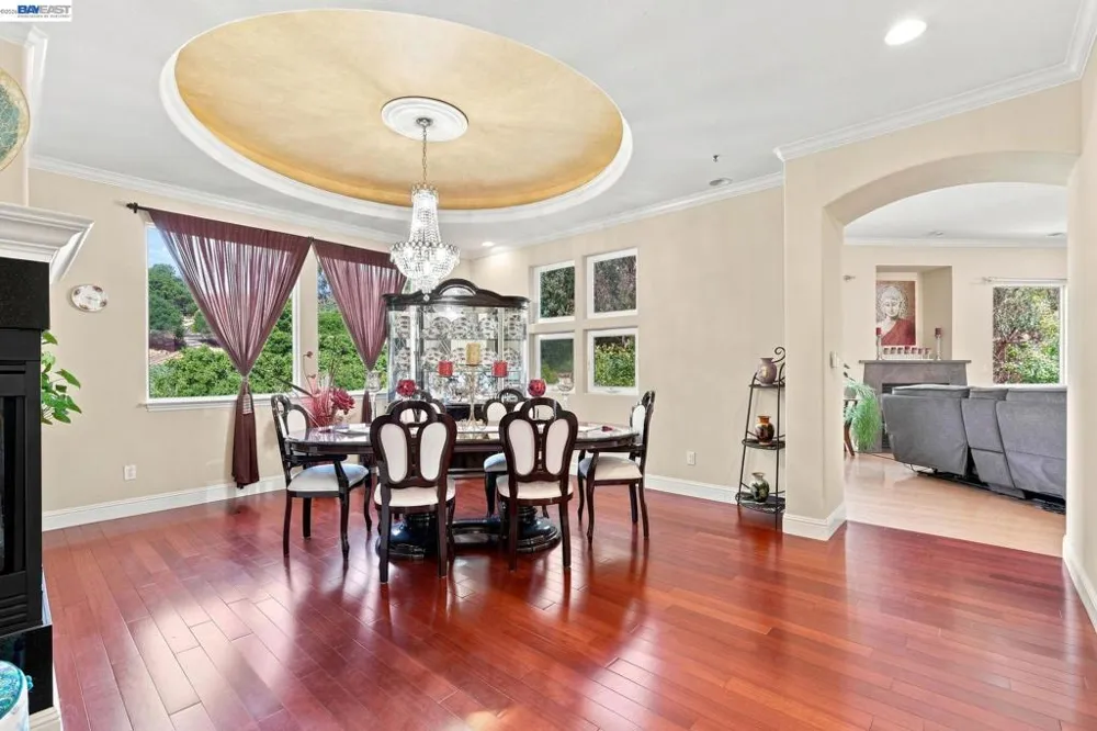 1769 Carmel Ct Hayward, CA 94541