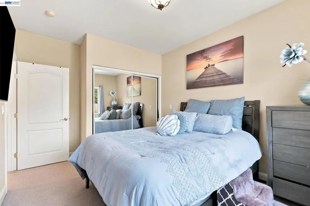 1769 Carmel Ct Hayward, CA 94541