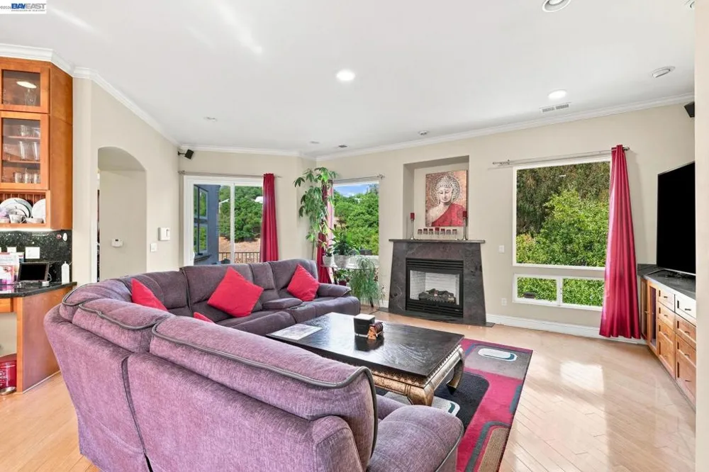 1769 Carmel Ct Hayward, CA 94541