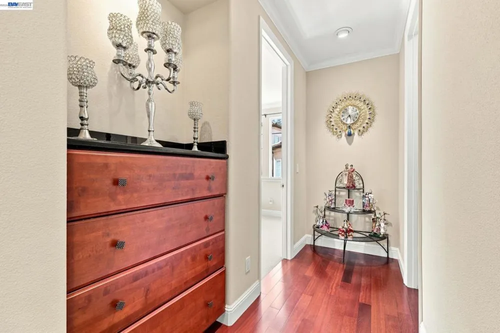 1769 Carmel Ct Hayward, CA 94541