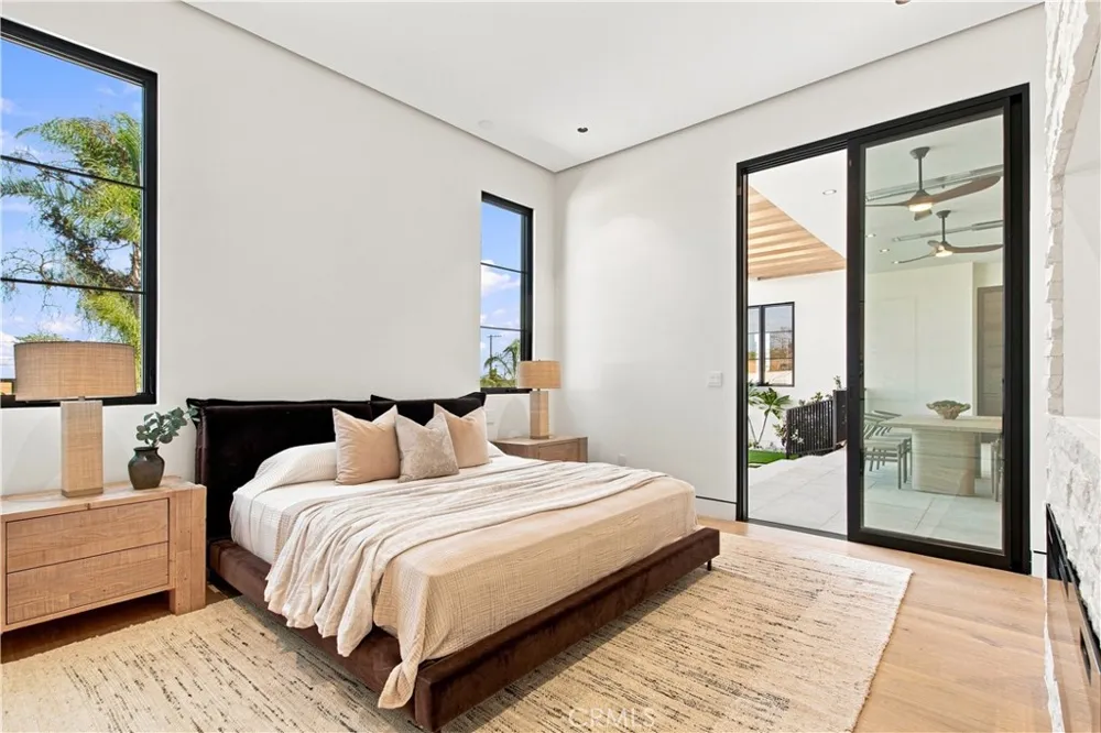 16966 Livorno Drive Pacific Palisades, CA 90272