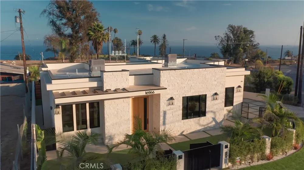 16966 Livorno Drive Pacific Palisades, CA 90272