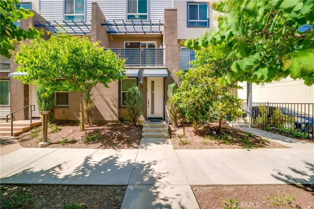 9042 Gavrey #15 Rosemead, CA 91770
