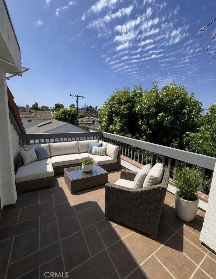 1171 Stanford Street #6 Santa Monica, CA 90403