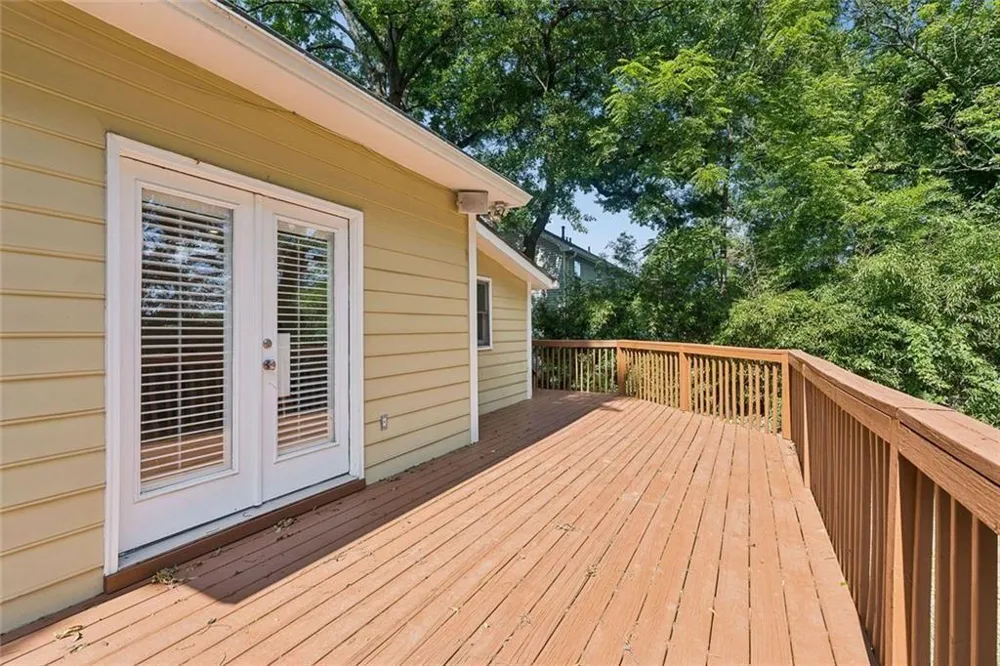 805 Holmes Street NW Atlanta, GA 30318