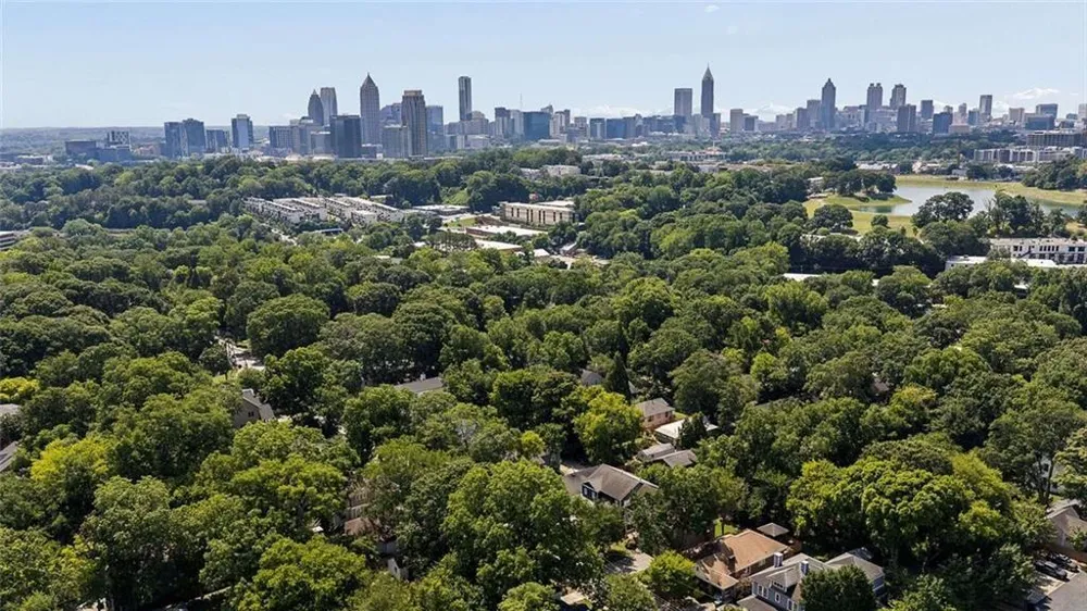 805 Holmes Street NW Atlanta, GA 30318