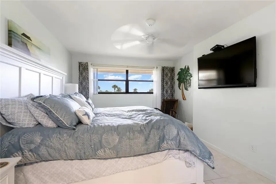 2400 S OCEAN DRIVE #V325 Fort Pierce, FL 34949