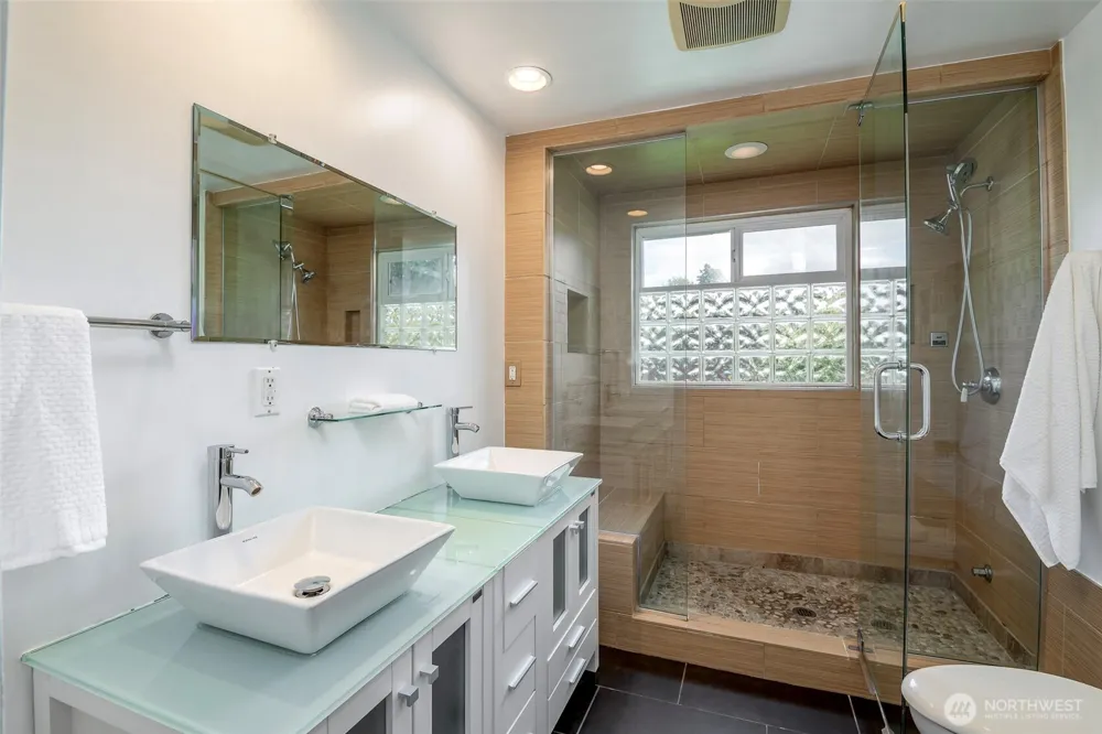 3613 30th Street Tacoma, WA 98407