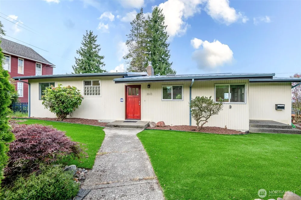 3613 30th Street Tacoma, WA 98407