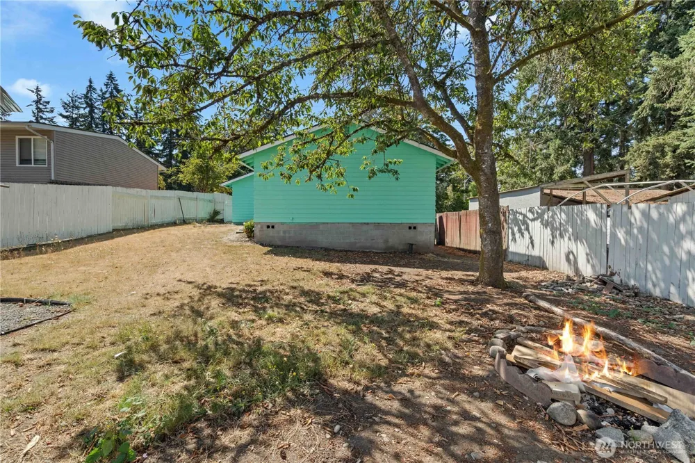 9801 Kenwood Drive SW Lakewood, WA 98498