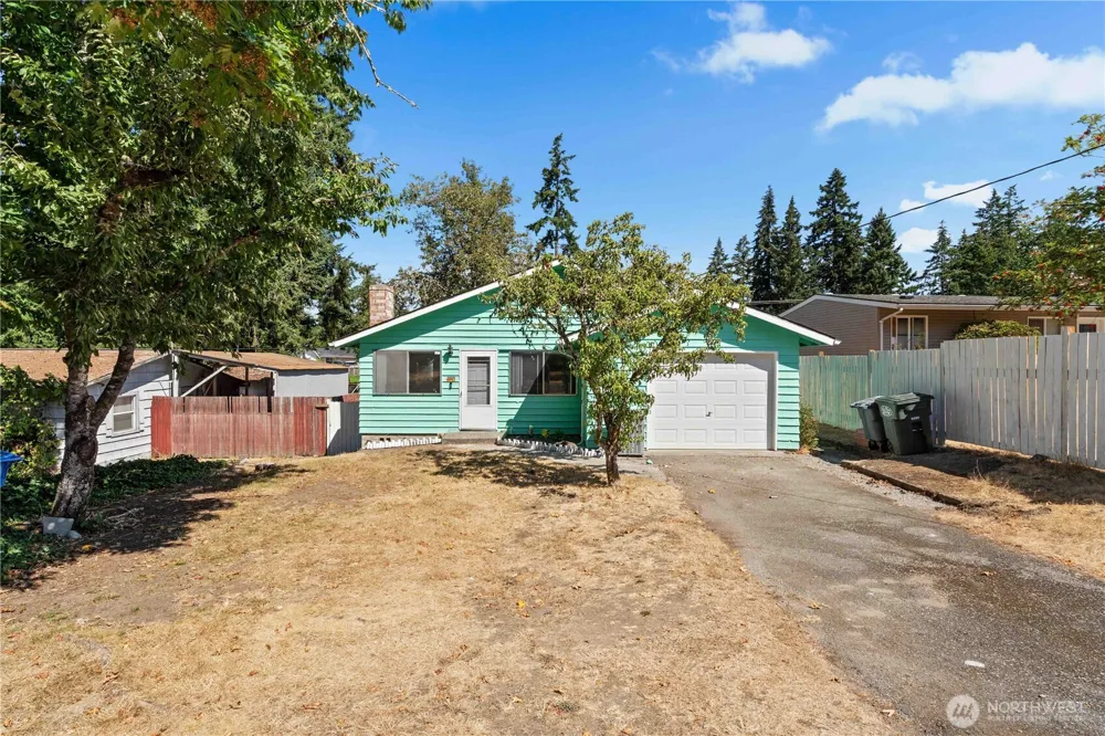 9801 Kenwood Drive SW Lakewood, WA 98498