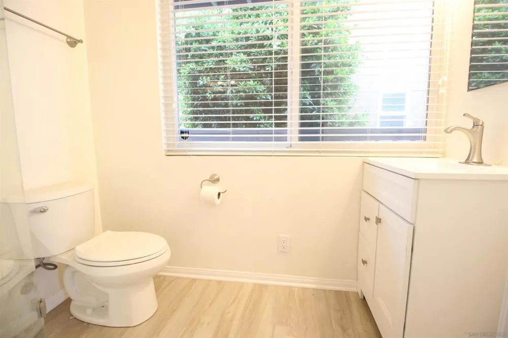 2212 Edinburg Ave, Cardiff by the Sea, CA 92007