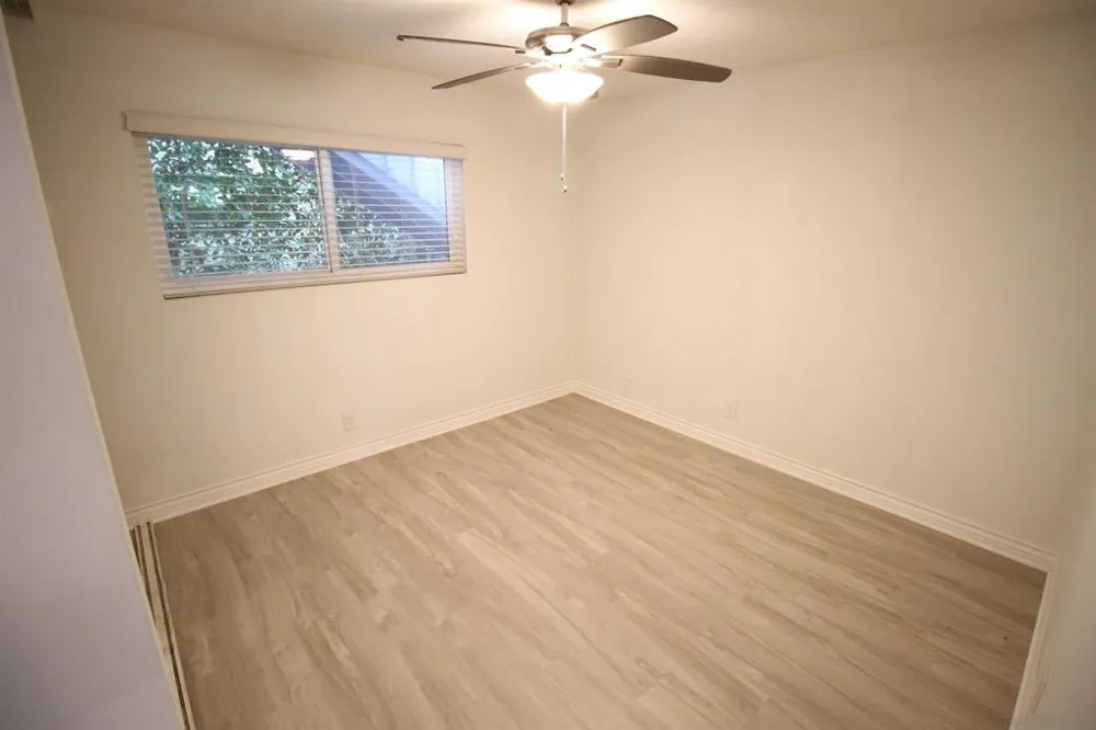 2212 Edinburg Ave, Cardiff by the Sea, CA 92007
