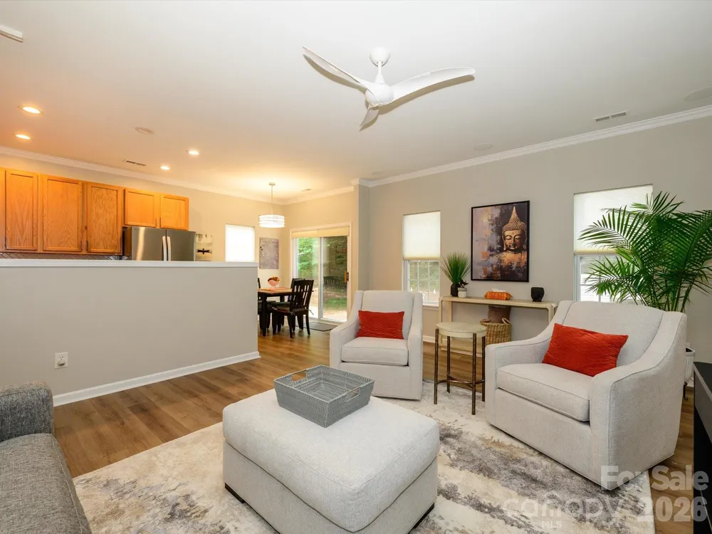 15583 Stronvar House Lane Charlotte, NC 28277