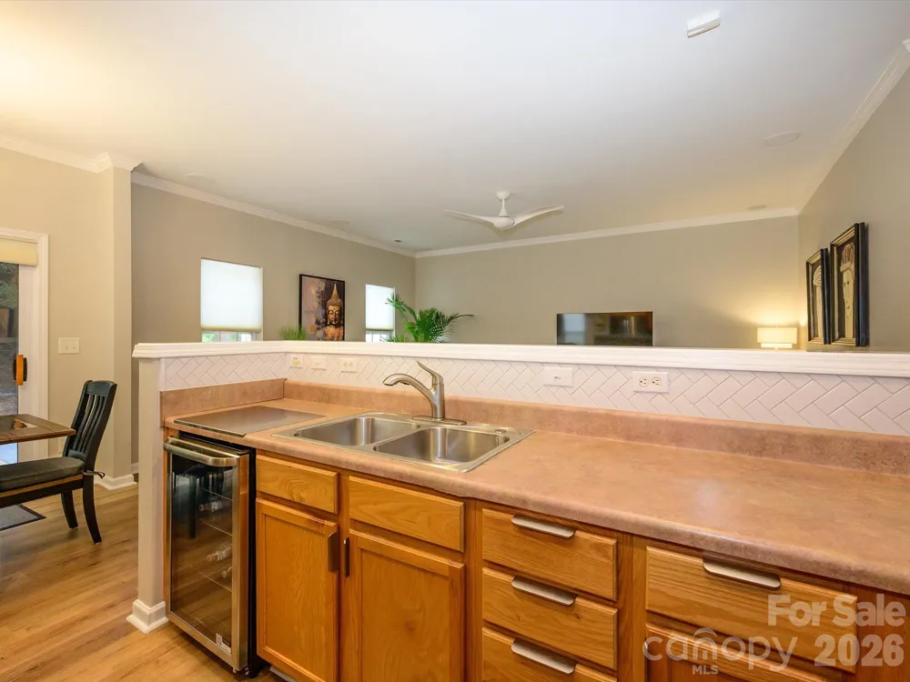 15583 Stronvar House Lane Charlotte, NC 28277