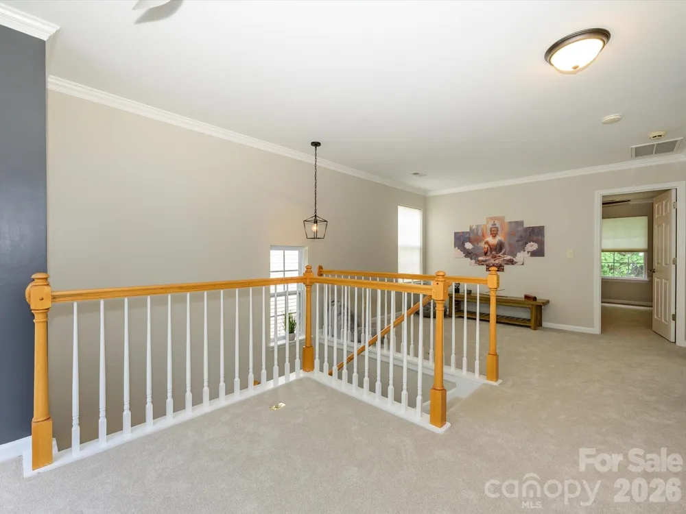 15583 Stronvar House Lane Charlotte, NC 28277