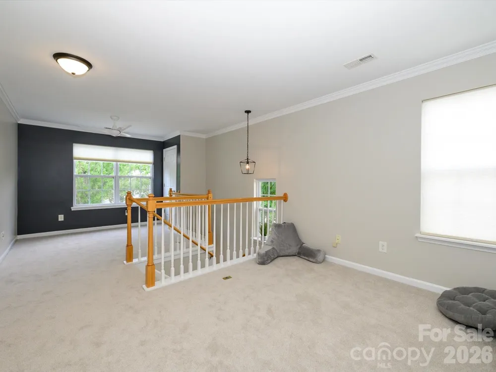 15583 Stronvar House Lane Charlotte, NC 28277