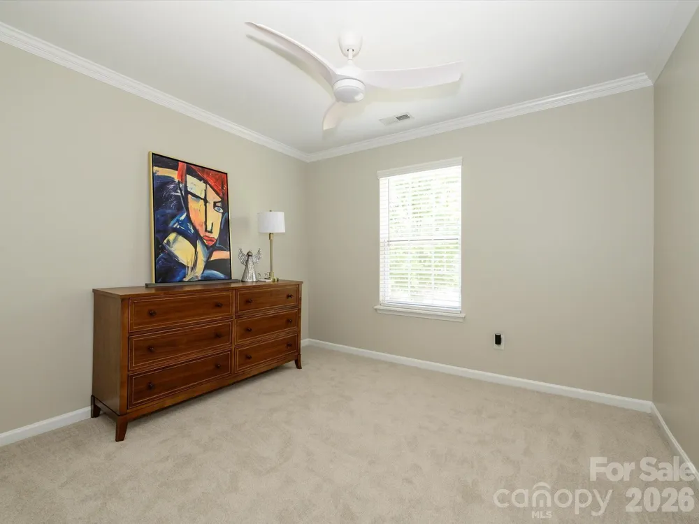15583 Stronvar House Lane Charlotte, NC 28277