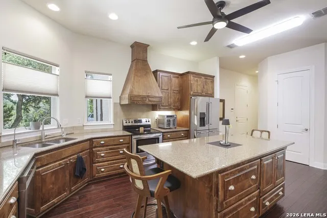 3009 Fallbrook Manor Bulverde, TX 78163