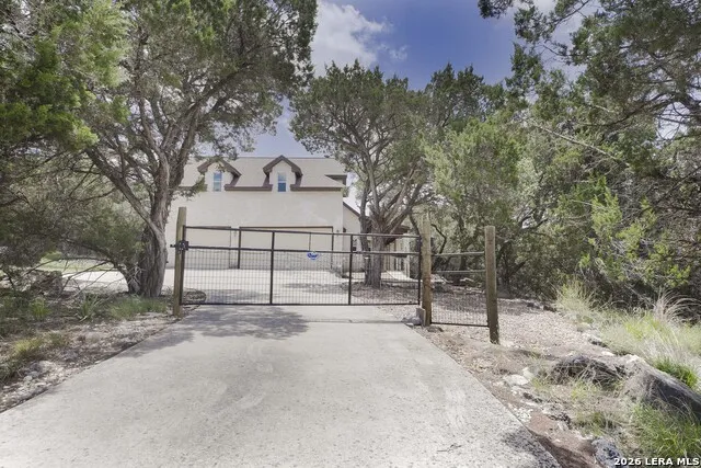 3009 Fallbrook Manor Bulverde, TX 78163