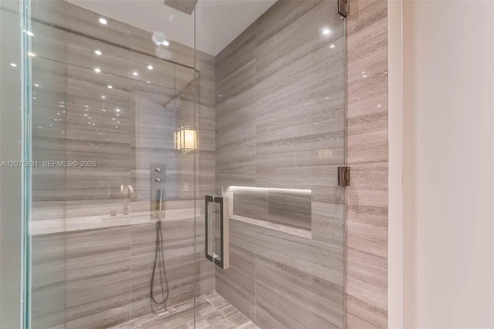 18975 Collins Ave #5403 Sunny Isles Beach, FL 33160