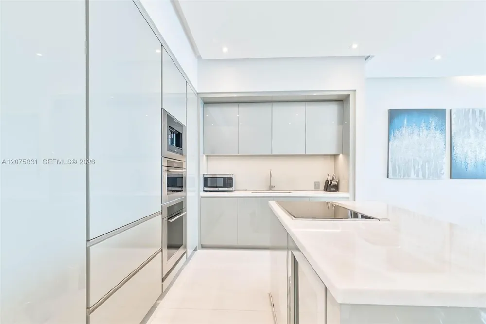 18975 Collins Ave #5403 Sunny Isles Beach, FL 33160
