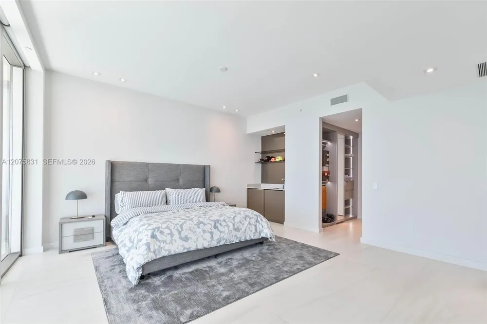 18975 Collins Ave #5403 Sunny Isles Beach, FL 33160