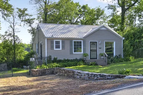 125 Neese Dr