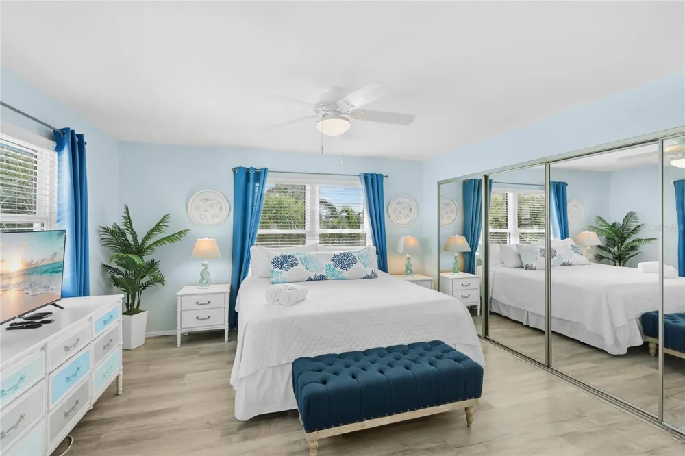 6250 HOLMES BOULEVARD #24 Holmes Beach, FL 34217