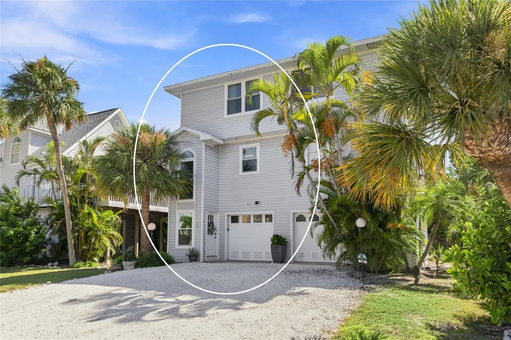 6250 HOLMES BOULEVARD #24 Holmes Beach, FL 34217