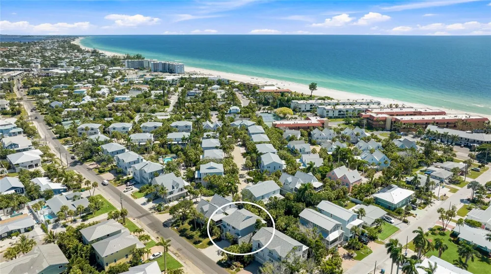 6250 HOLMES BOULEVARD #24 Holmes Beach, FL 34217