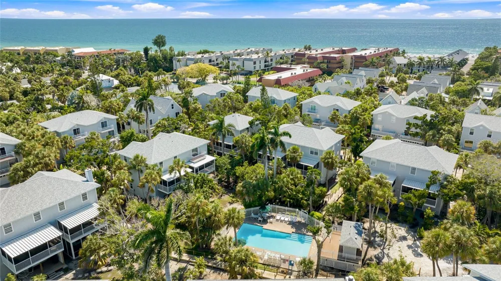 6250 HOLMES BOULEVARD #24 Holmes Beach, FL 34217