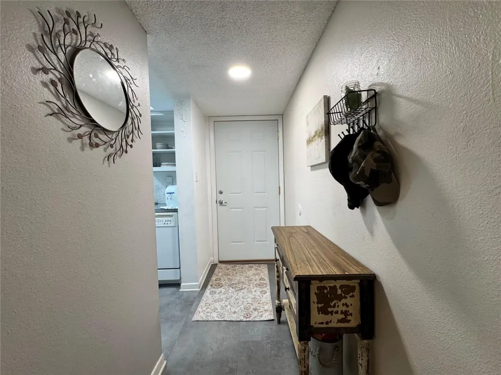 304 46TH AVENUE TERRACE W #421 Bradenton, FL 34207